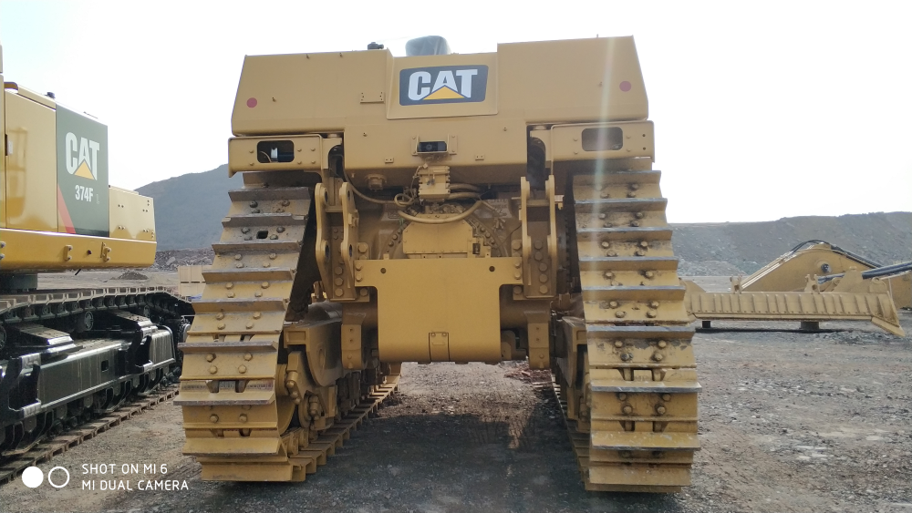 CAT D10T2