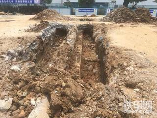 真想在挖机屁股上贴几个大字“我脾气很差”