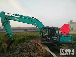 【印象最深的施工事故】被泥浆吞噬的挖掘机