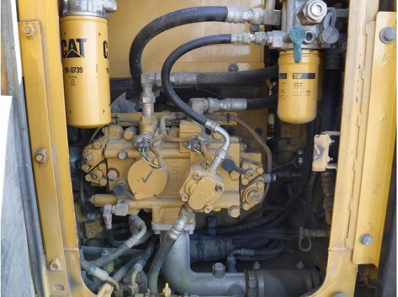 卡特彼勒312D挖掘機(jī)