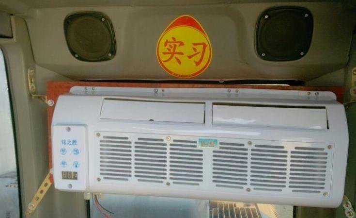 【防暑降溫小妙招】夏季開挖掘機(jī)太熱咋辦？