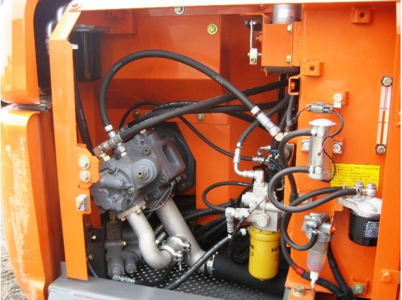 日立ZX70-3挖掘機