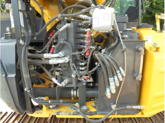 小松PC78US-8挖掘機