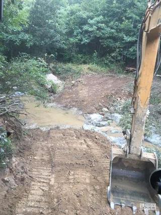 【我的铁甲日记第108天】一天2个工地就忙着托车了