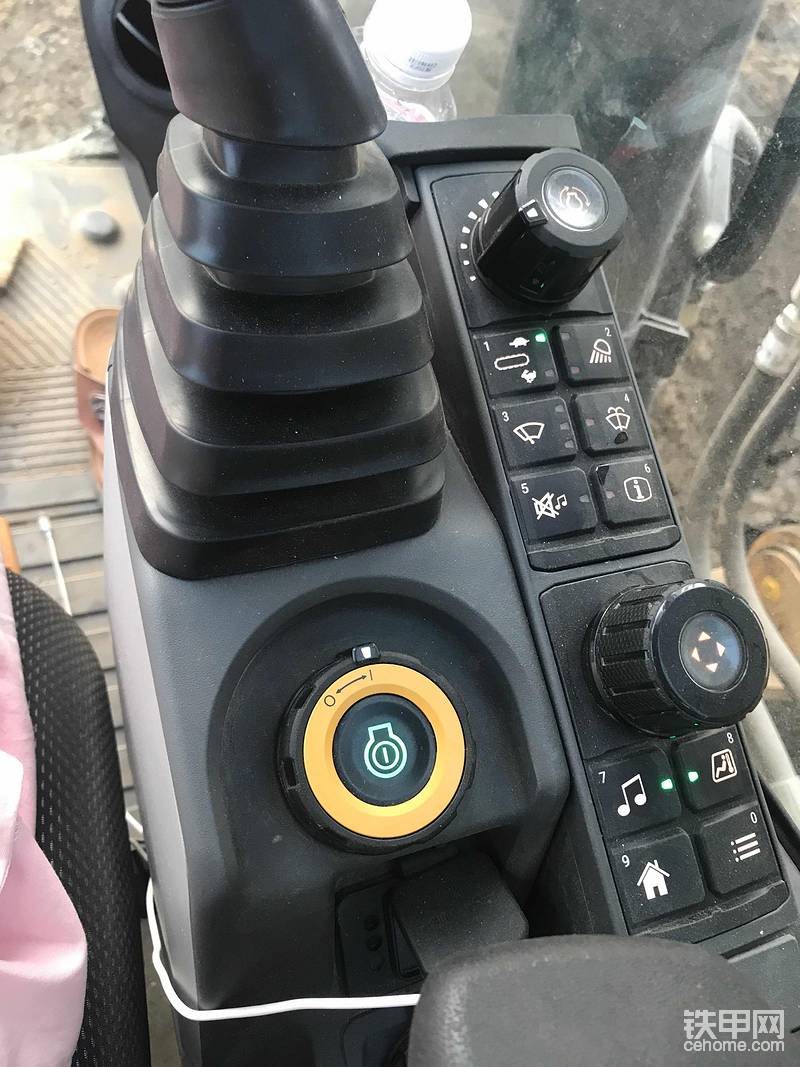 一切都是公家消费!