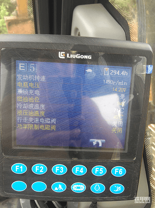 支持国产！柳工9075E  300小时使用报告。