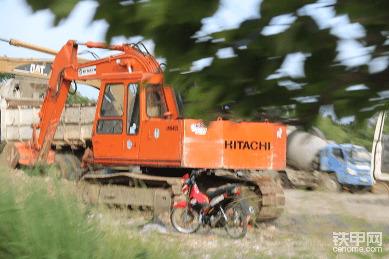 司機(jī)室有棱有角