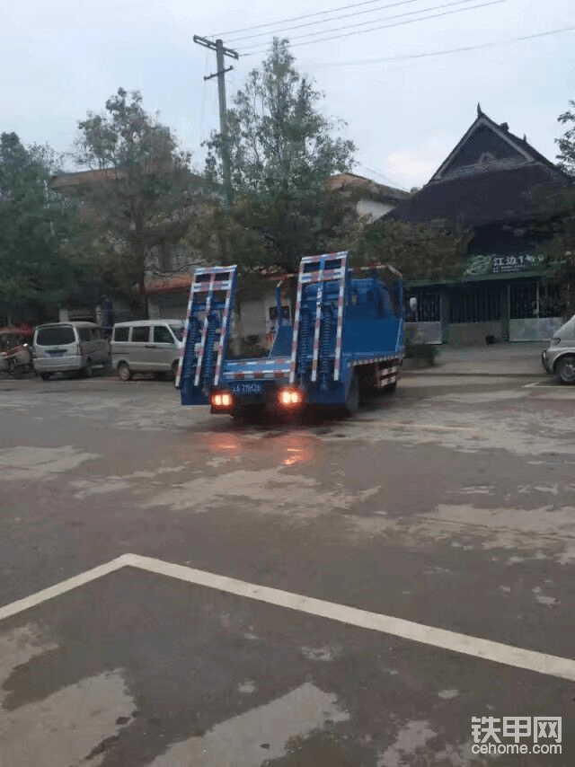 恭喜自己2016年2月份有了自己的正規(guī)軍小拖車，方便，十五萬(wàn)多落地，