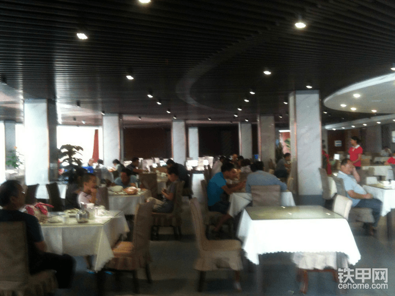 岳阳服务区餐厅