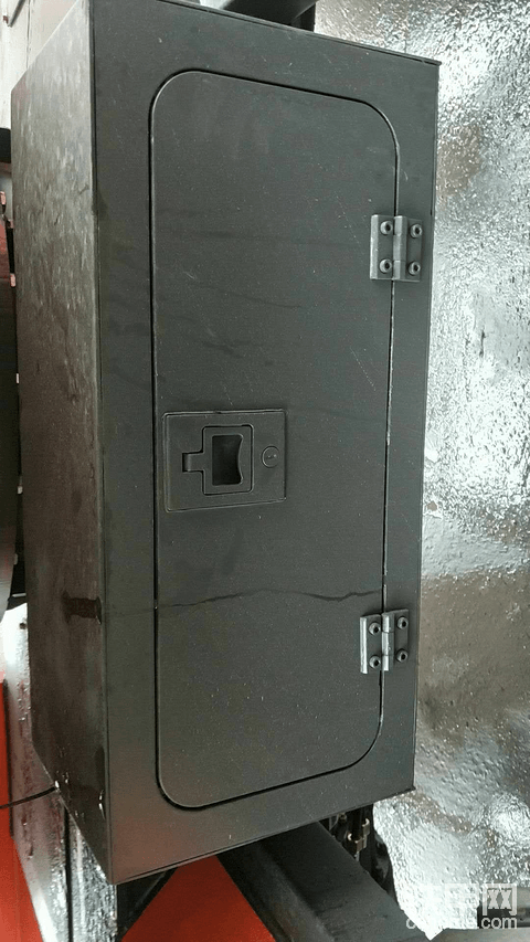 喜提两台雷道轮挖