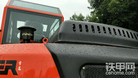 喜提两台雷道轮挖