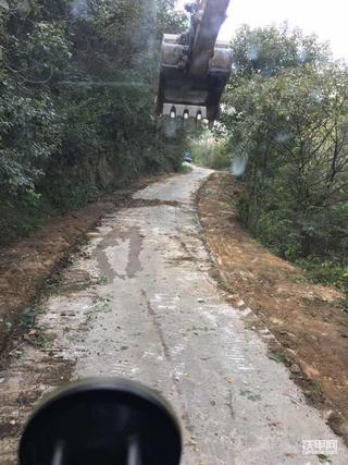 【我的铁甲日记第177天】挖路边