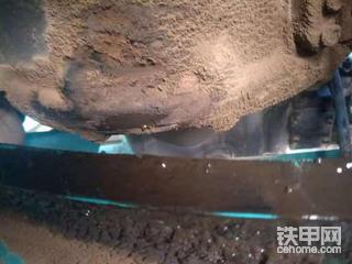 神钢250-8挖机液压泵骨架油封更换
