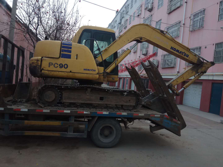 程力东风挖掘机专用拖车