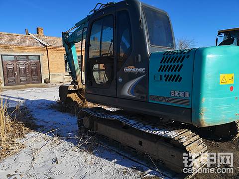 买二手挖机，修挖机难，遇见好的修理师傅更难，神钢75-8