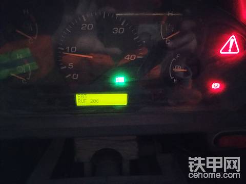 小松380Z鏟車故障碼求解?