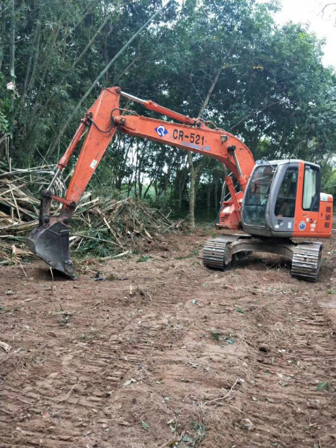 求大神帮忙估一下价格我想买18789881989