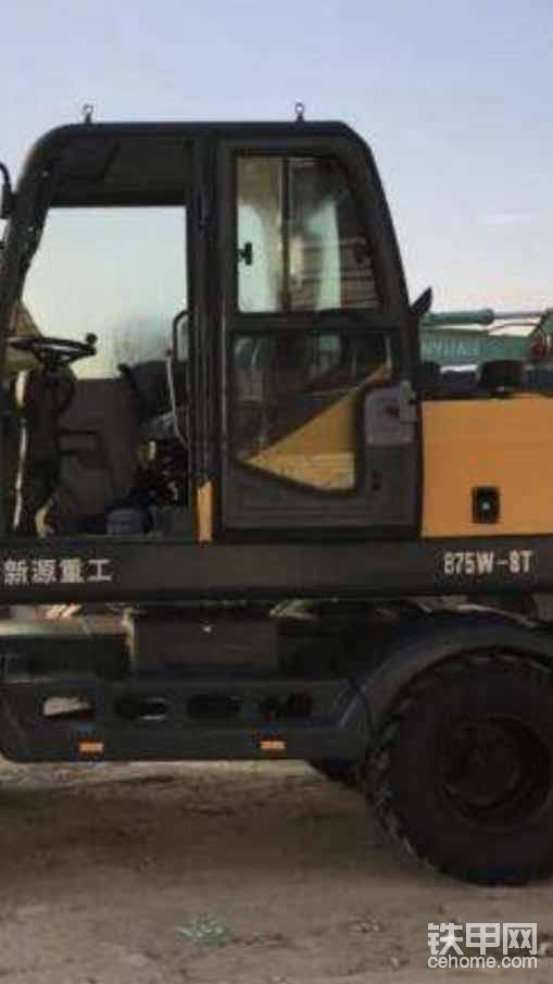 你們自己看，這是為北方設(shè)計(jì)的機(jī)子嗎？超級熱。浪費(fèi)了多少冷氣（柴油）