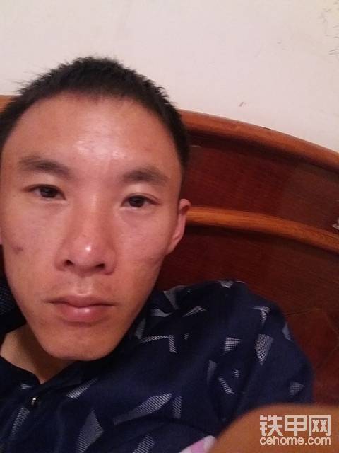 我开的60挖机