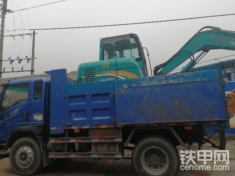 60挖掘機(jī)帶炮帶小斗廣州出租13560078109