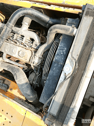 三一215清洗水箱