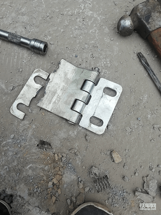 卡特305.5E2长期测评2200小时