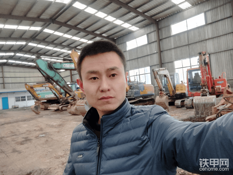 三十歲的小伙被他們摧殘的不成樣子，但是我以前想的，到現(xiàn)在都做到了。我也很欣慰。