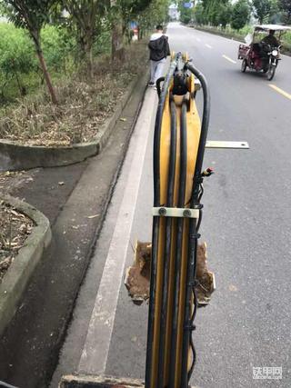 有點兒小