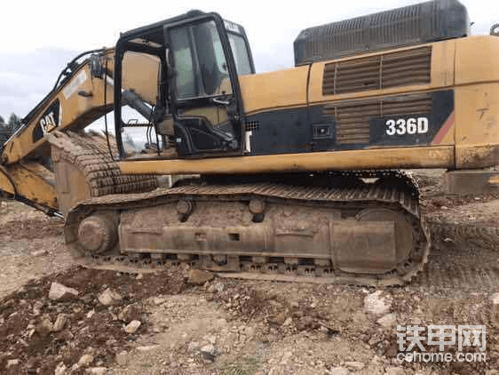 CAT336D