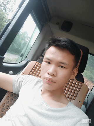 又回到了第一次摸的挖机