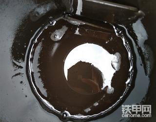 一般不透露的超强技巧 4招教你鉴别液压油品质好坏