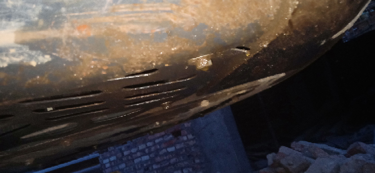 新挖机液压泵漏油