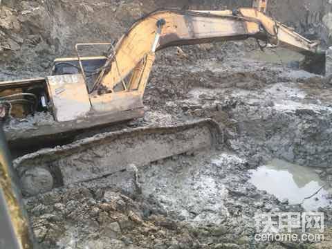 求助帖，关于烂泥作业行走该防备注意什么