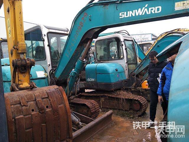 山河智能SWE60N9挖掘机
2012年/8169小时/湖南 长沙市
初始价：3.6万