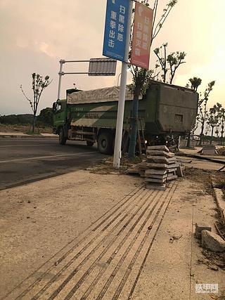 钱真的好难挣呀……