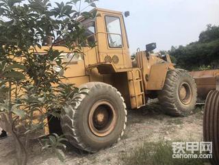 工地退场 多台装载机何去何从