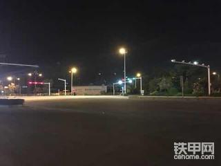 想不到吧，我还没睡