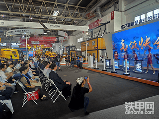 甲友斗图赛