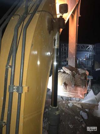 关关难过关关过 夜夜难熬夜夜熬