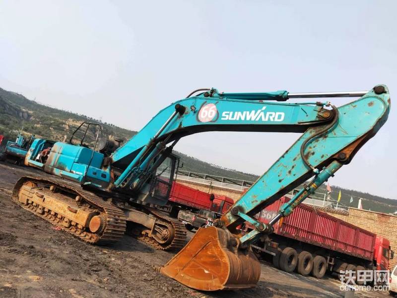 5  山河智能  SWE385ES  SWE385ES00146  2015  13855  21

更多設(shè)備見設(shè)備列表