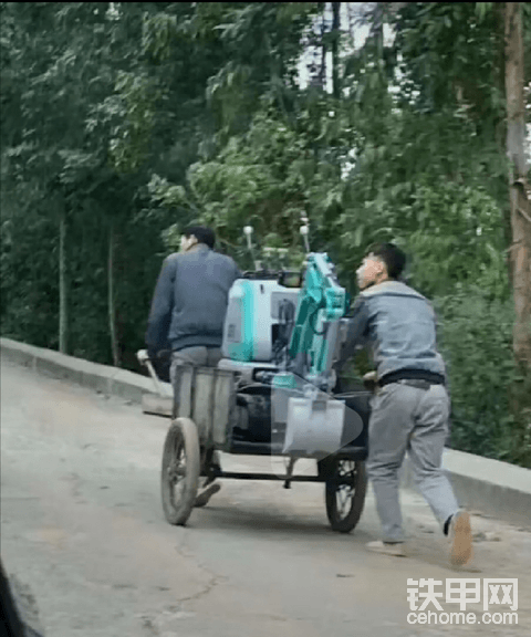 “喂”“哎”这就是我们的名字！哈哈