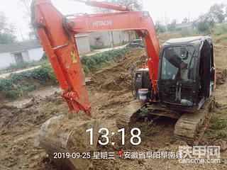 日立现在的服务也不错，没事的时候下来给我的机子检查一下，