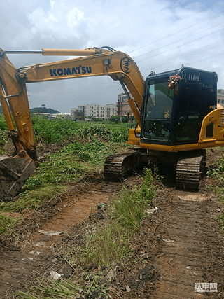 一年的车了，花姑娘变老太婆了