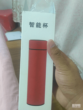 智能水杯到货