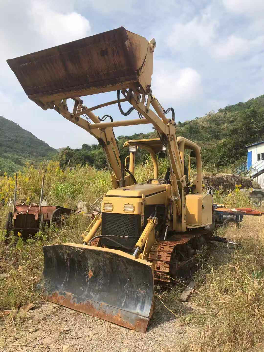 宁波公司自用推土机低价出售