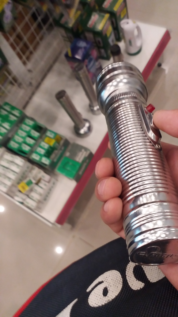 菲律賓手電筒