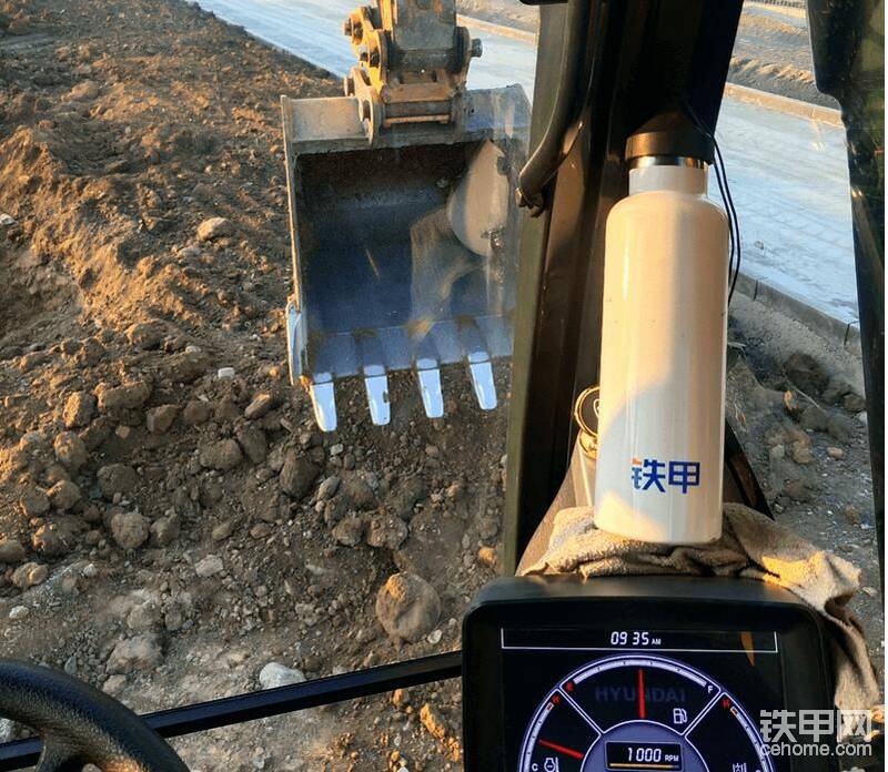 （特別提醒：恭喜各位獲獎甲友，請點擊鐵甲APP——通知消息——填寫收貨地址，也可添加鐵甲小丁微信：watianwadi168私發(fā)消息，鐵甲幣已經(jīng)發(fā)放至鐵甲禮盒請各位甲友盡快領(lǐng)?。? onerror=