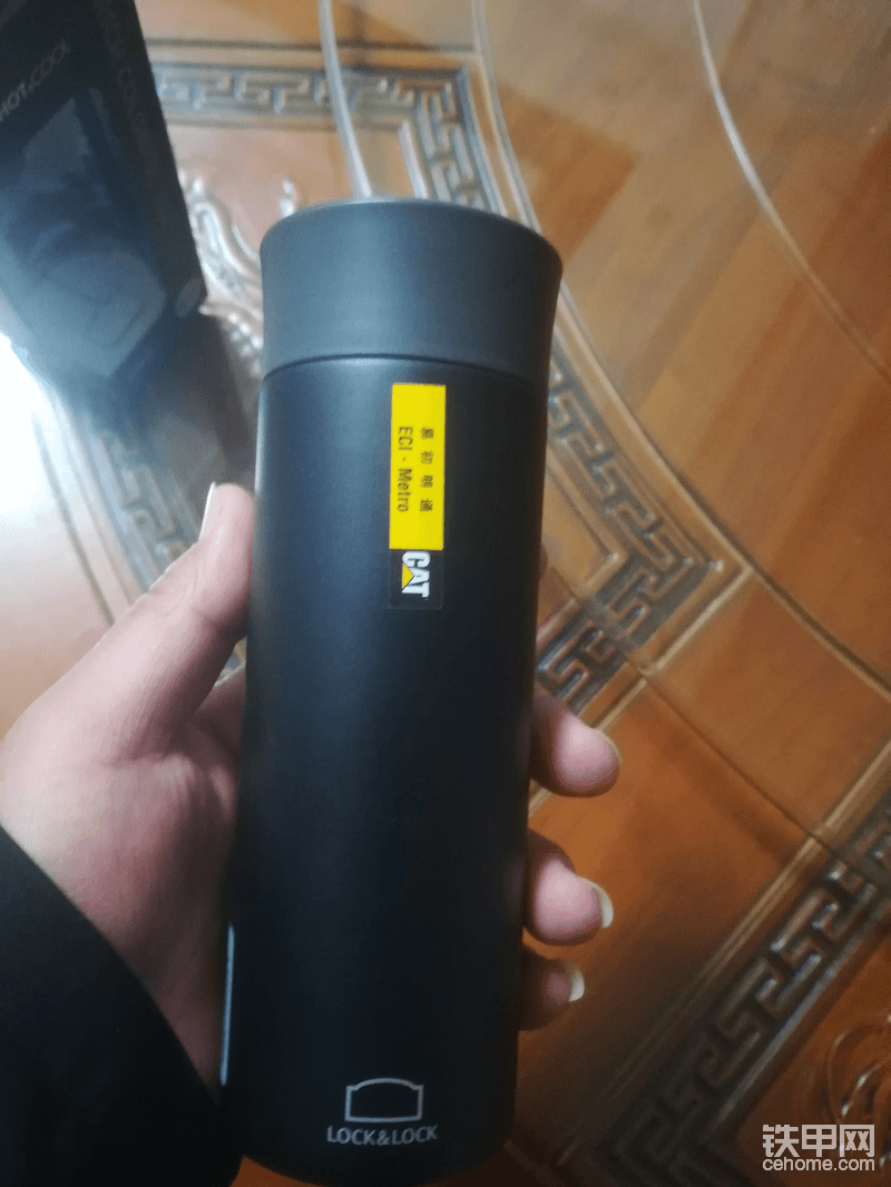 易初明通送的水杯，小巧玲瓏超精致！?。? onerror=