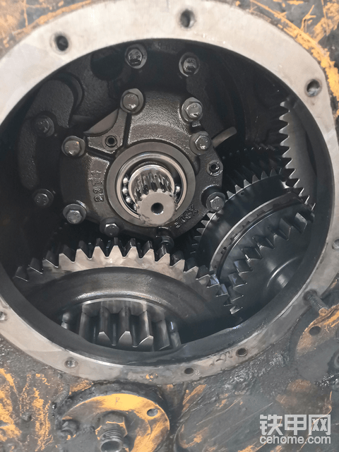 2020（采埃孚）4wg200变速箱维修记