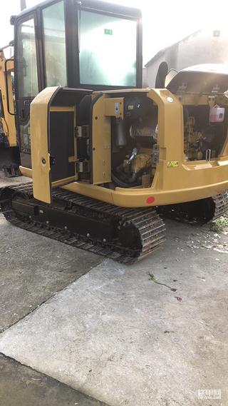 Cat305.5e2